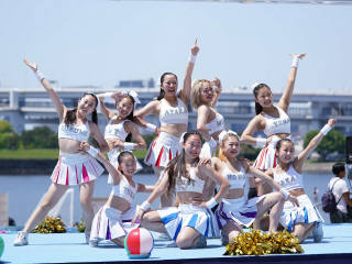 ビーチチア&ダンス