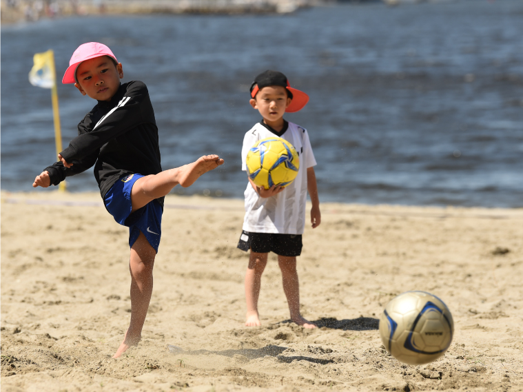 ビーチサッカー
